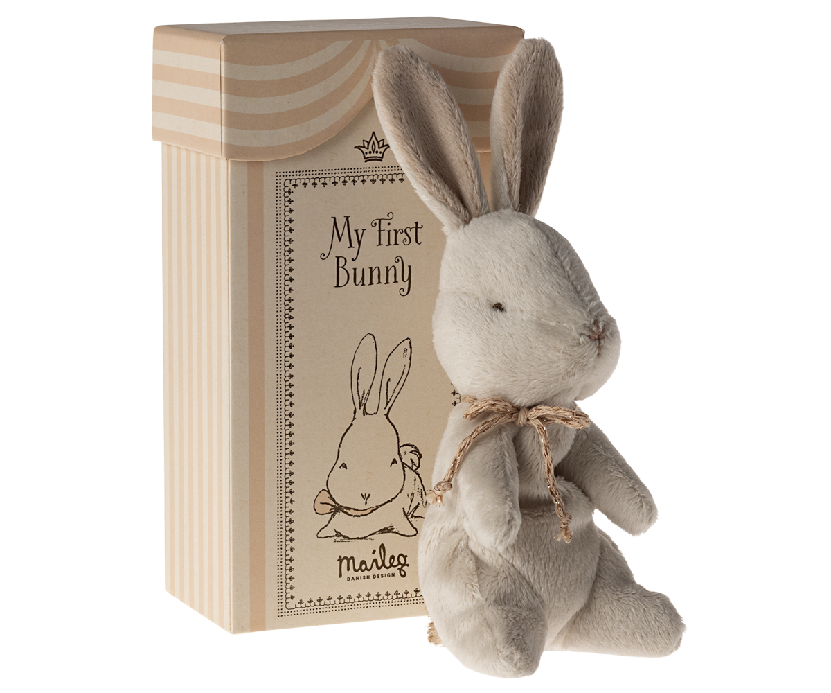 Maileg My First Bunny   æske Råhvid