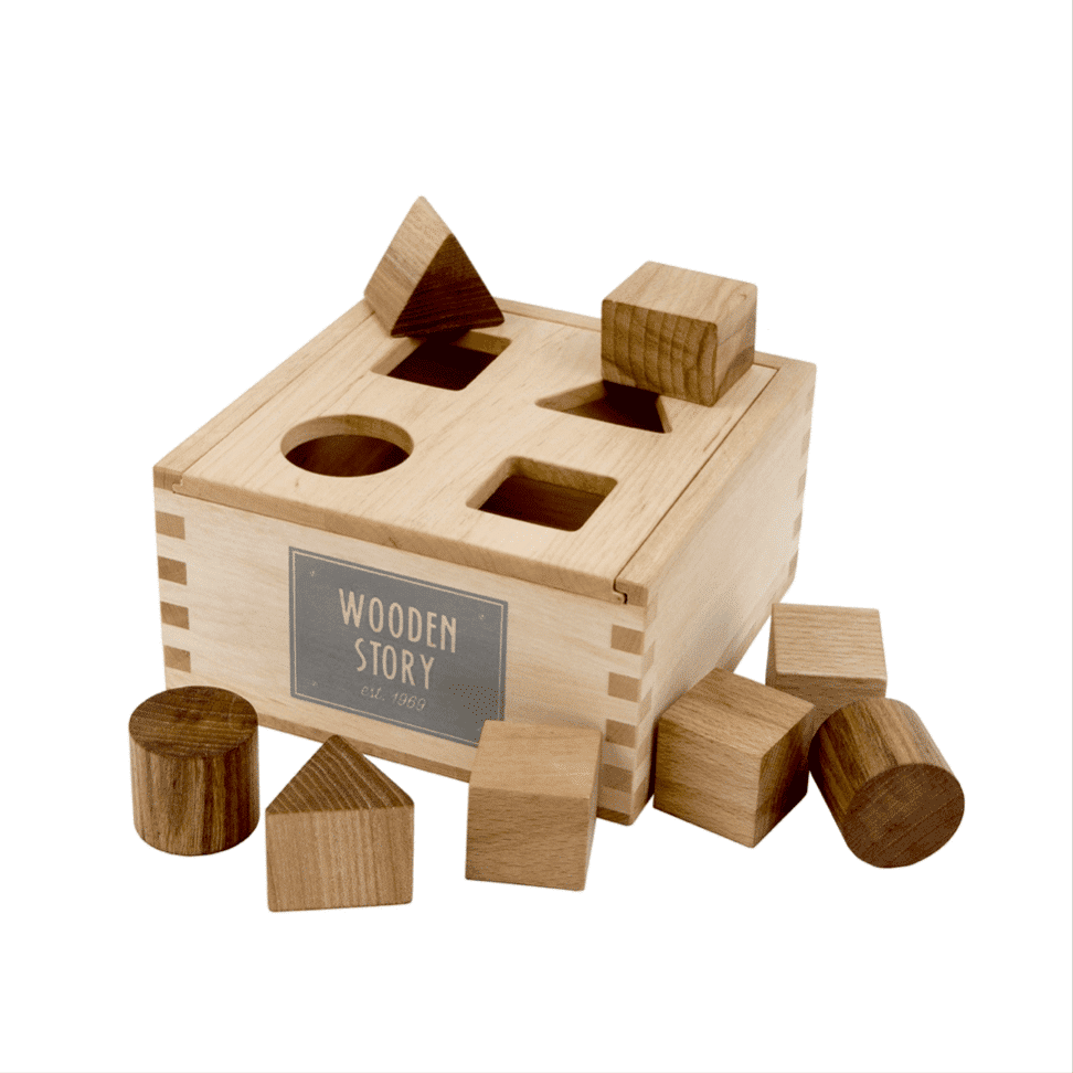 Puttekasse Wooden Story Shape Sorter Box Natural