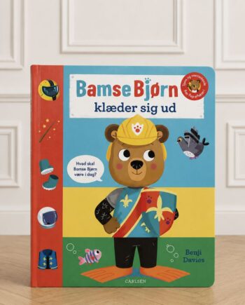 Bamse Bjørn Klæder Sig Ud Carlsen