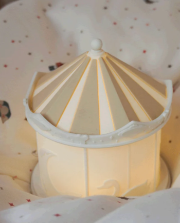 Cam Cam Copenhagen Natlampe Carousel