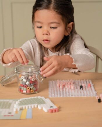 Perleplade    Over 550 Store Perler Little Dutch
