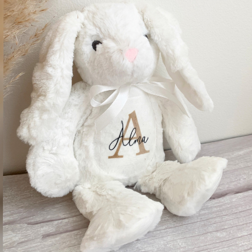 Bamse Med Navn Beige Brunt Bogstav Kanin